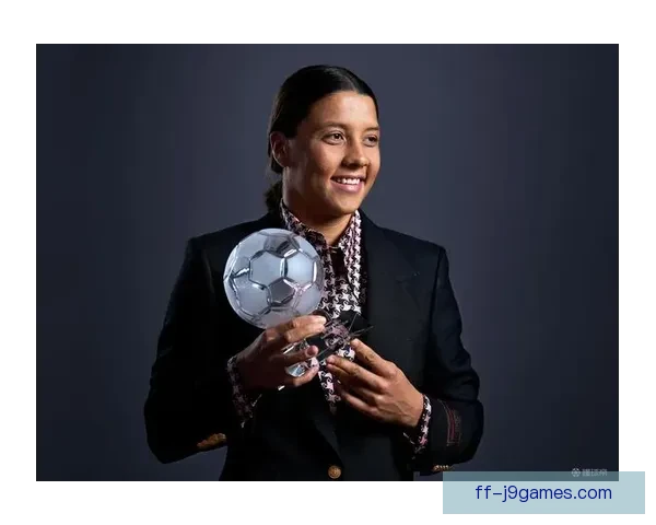 卡迪贾·肖荣膺FWA英格兰年度女足足球先生创造历史新篇章