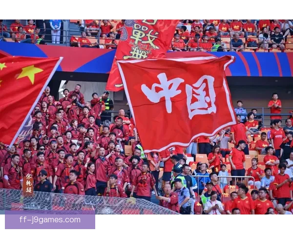 中国男足世预赛生死战险胜新加坡 收获关键三分重燃晋级希望