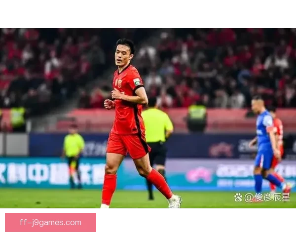 中超落幕上海海港强势卫冕再登顶新周期挑战与荣耀并启航书写王者新篇 中超落幕上海海港强势卫冕再登顶新周期挑战与荣耀并启航书写王者新篇